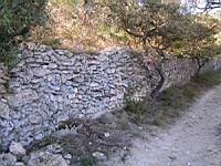 Vaucluse, Bollene, Site troglodyte de Barry, Mur (22)